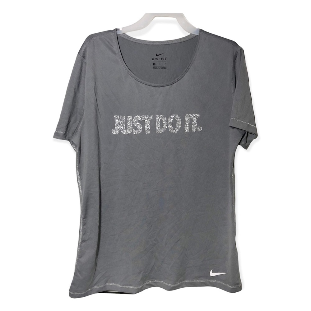 Nike DRI‎ - FIT T-Shirt Women’s Sz M